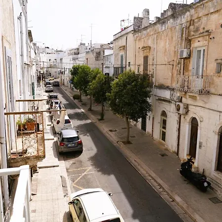 Domus Magistri - A Pochi Passi Dal Centro Storico בית נופש