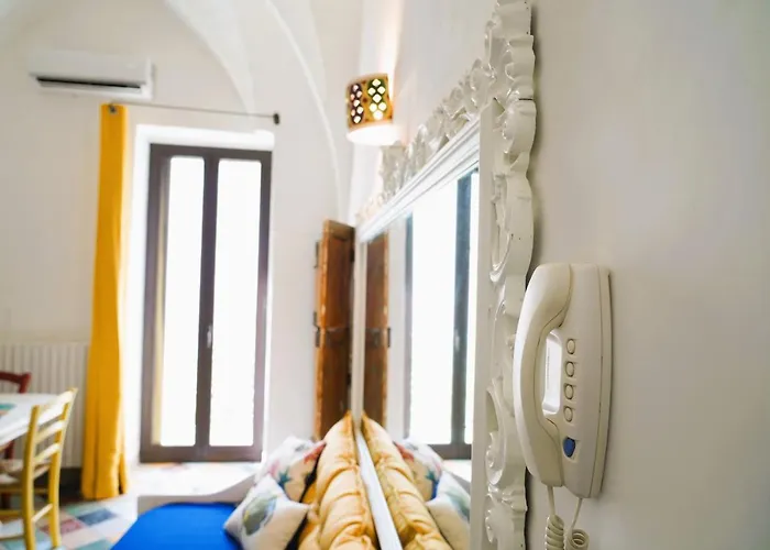 Domus Magistri - A Pochi Passi Dal Centro Storico * أوستوني
