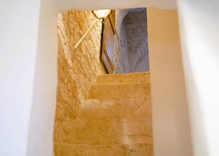 Domus Magistri - A Pochi Passi Dal Centro Storico بيت للعطل